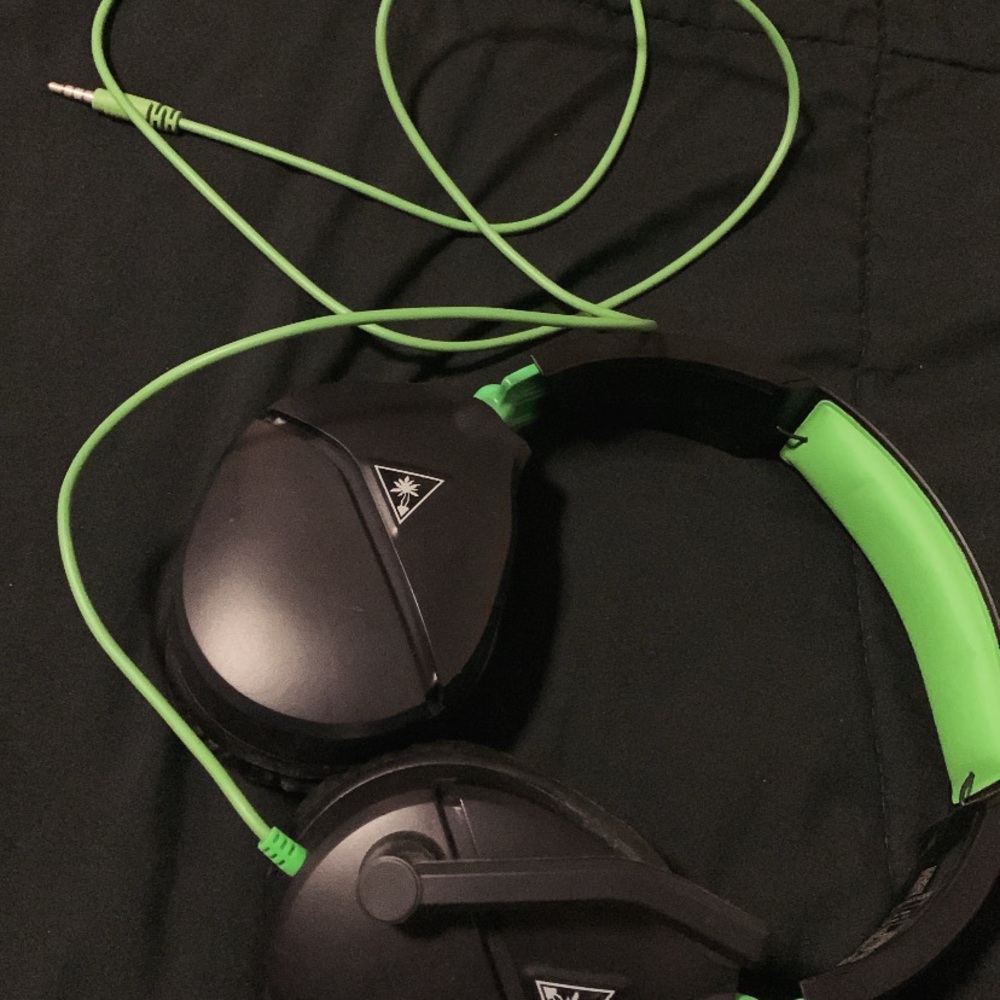 Turtle Beach Wired Gaming Headset in Black & Lime Green